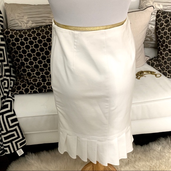 White Marciano Skirt -PRICE DROP - Picture 2 of 2